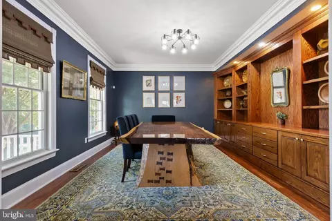 Dining - 5622 Greenock Rd, Lothian, MD 20711 photo 4 of 4