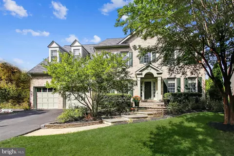 922 Urciolo Ct, Annapolis, MD 21401