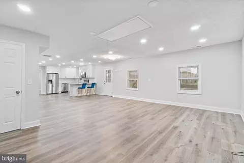 Living - 770 204th St, Pasadena, MD 21122 photo 1 of 1