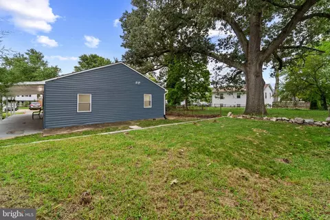 Exterior - 770 204th St, Pasadena, MD 21122 photo 10 of 13