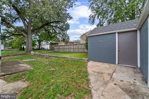 Exterior - 770 204th St, Pasadena, MD 21122 photo 6 of 13