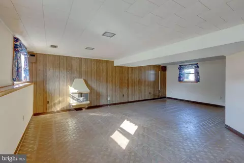 Living - 103 Disney Ave, Pasadena, MD 21122 photo 3 of 3