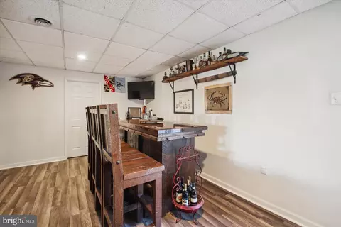 Entry Way - 335 Bar Harbor Rd, Pasadena, MD 21122 photo 4 of 4