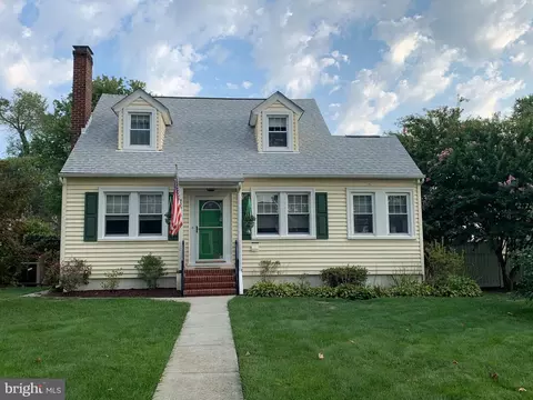 502 Forest View Rd, Linthicum Heights, MD 21090