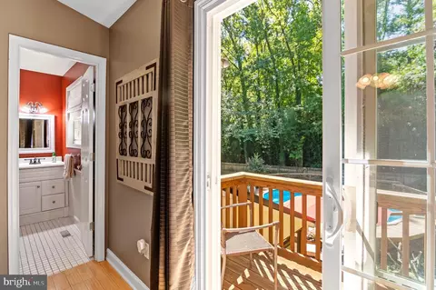 Entry Way - 3564 Edgemont St, Edgewater, MD 21037 photo 5 of 5