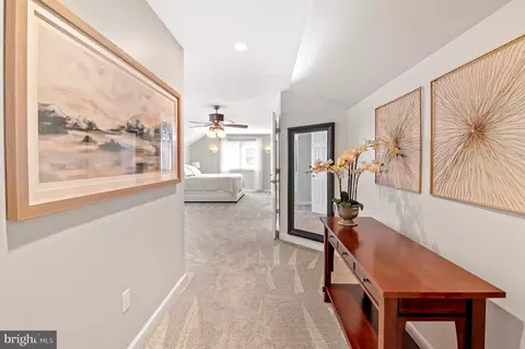 Entry Way - 3564 Edgemont St, Edgewater, MD 21037 photo 4 of 5