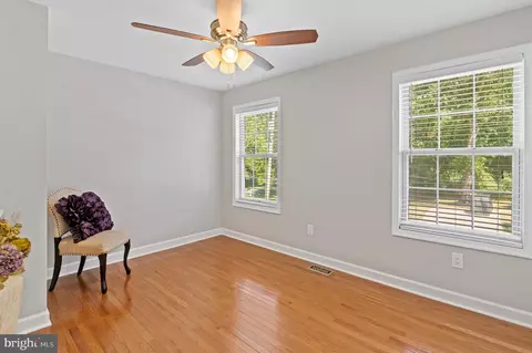 Bedroom - 3564 Edgemont St, Edgewater, MD 21037 photo 6 of 7