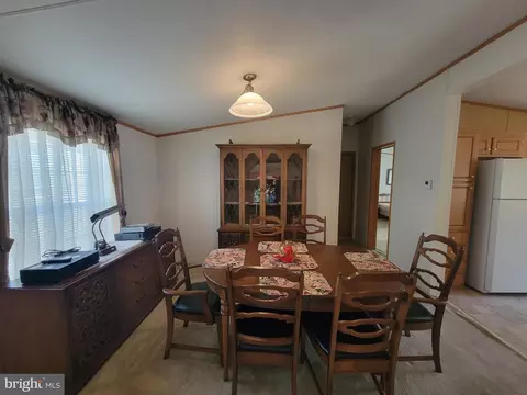 77 Chesapeake Mobile Ct, Hanover, MD 21076 photo 7