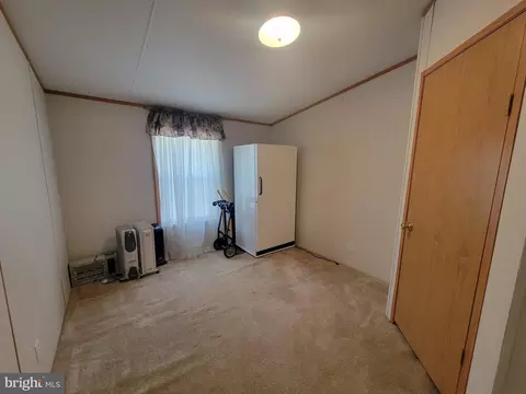 77 Chesapeake Mobile Ct, Hanover, MD 21076 photo 8