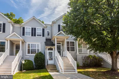 1676 Fallowfield Ct, Crofton, MD 21114