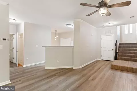 Entry Way - 1676 Fallowfield Ct, Crofton, MD 21114 photo 1 of 5