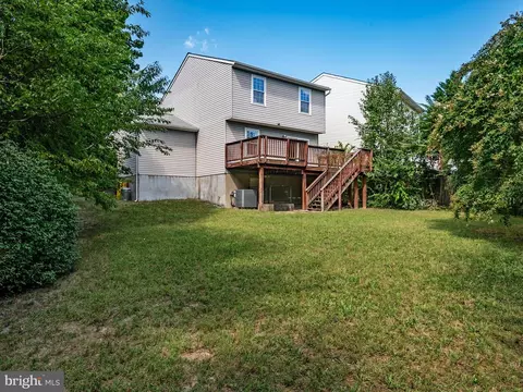Exterior - 7860 Centergate Ct, Pasadena, MD 21122 photo 8 of 11