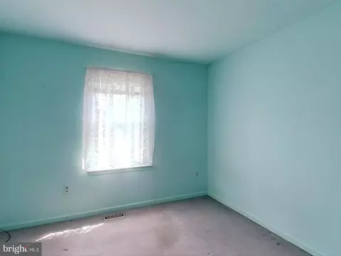 Bedroom - 7860 Centergate Ct, Pasadena, MD 21122 photo 3 of 5