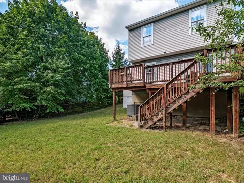 Exterior - 7860 Centergate Ct, Pasadena, MD 21122 photo 9 of 11