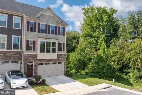 8289 Kippis Rd, Millersville, MD 21108