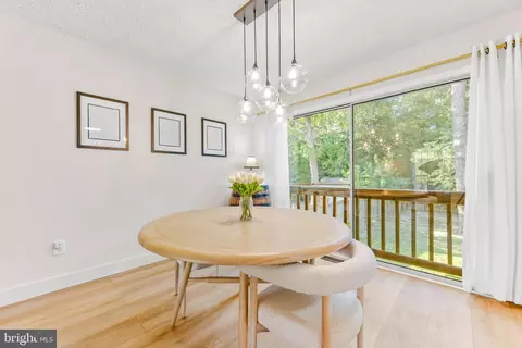 Dining - 3462 Marble Arch Dr, Pasadena, MD 21122 photo 4 of 5