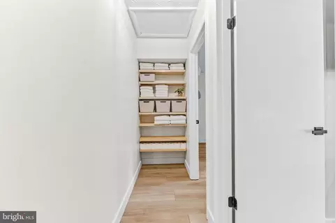 Entry Way - 3462 Marble Arch Dr, Pasadena, MD 21122 photo 6 of 7