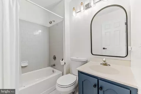 Bath - 3462 Marble Arch Dr, Pasadena, MD 21122 photo 1 of 2