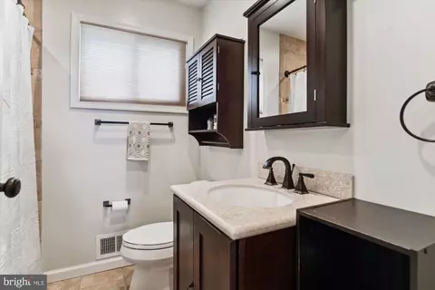 Bath - 123 Sandy Beach Dr, Pasadena, MD 21122 photo 2 of 2