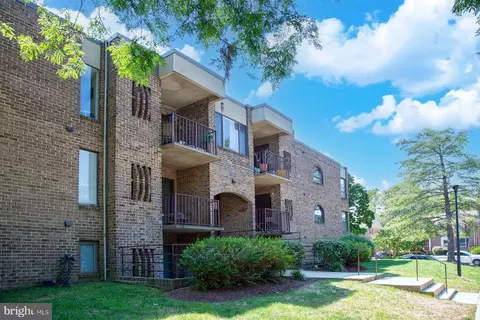 24 Silverwood Cir #6, Annapolis, MD 21403