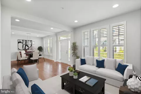 Living - 2919 Woolgrass Dr, Odenton, MD 21113 photo 1 of 2