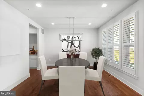 Dining - 2919 Woolgrass Dr, Odenton, MD 21113 photo 2 of 3