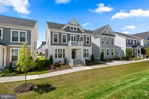 Exterior - 2919 Woolgrass Dr, Odenton, MD 21113 photo 2 of 4