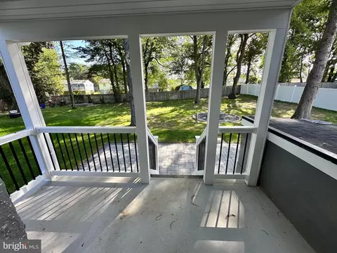 Exterior - 8019 Outing Ave, Pasadena, MD 21122 photo 3 of 4