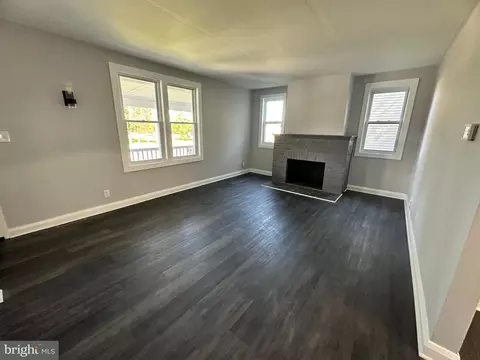Living - 8019 Outing Ave, Pasadena, MD 21122 photo 3 of 3