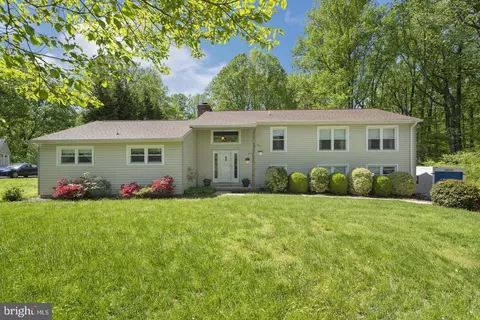6343 Meadowland Dr, Dunkirk, MD 20754
