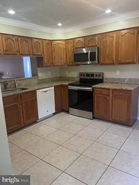 604 Quaker Ridge Ct, Arnold, MD 21012 photo 3