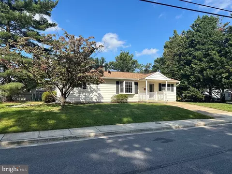 1002 Phillip Dr, Glen Burnie, MD 21061