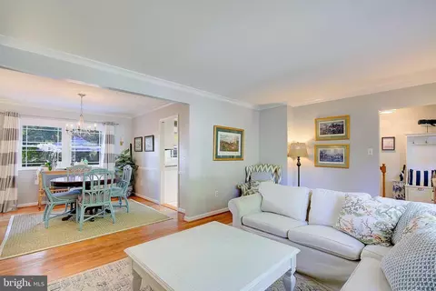 403 Harbor Dr, Annapolis, MD 21403 photo 9
