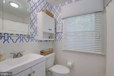 403 Harbor Dr, Annapolis, MD 21403 photo 16