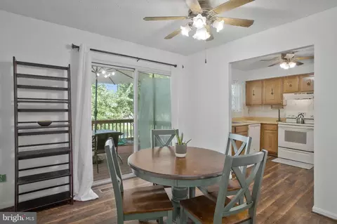 Dining - 1210 Holmespun Dr, Pasadena, MD 21122 photo 1 of 1
