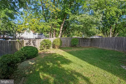 Exterior - 1210 Holmespun Dr, Pasadena, MD 21122 photo 5 of 7