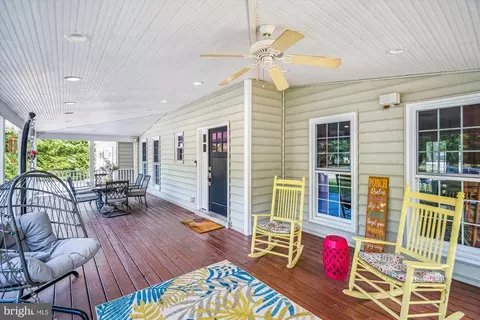 Exterior - 5149 Cedarlea Dr, West River, MD 20778 photo 18 of 21