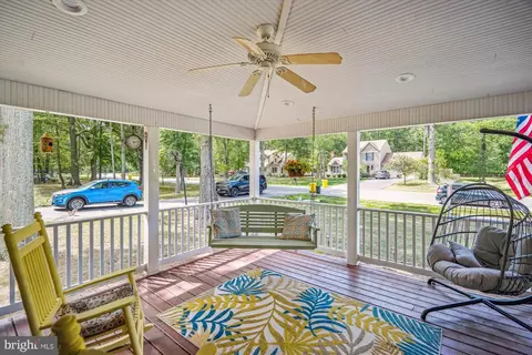 Exterior - 5149 Cedarlea Dr, West River, MD 20778 photo 17 of 21