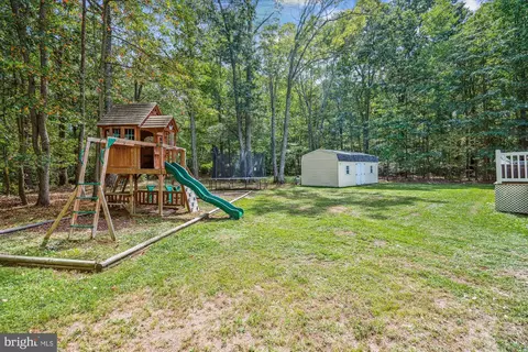 Exterior - 5149 Cedarlea Dr, West River, MD 20778 photo 14 of 21