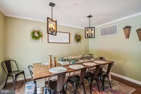Dining - 5149 Cedarlea Dr, West River, MD 20778 photo 2 of 2