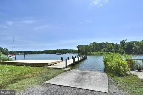 Exterior - 5149 Cedarlea Dr, West River, MD 20778 photo 20 of 21