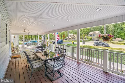 Exterior - 5149 Cedarlea Dr, West River, MD 20778 photo 5 of 21