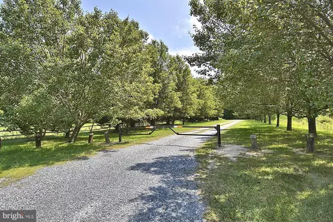Exterior - 5149 Cedarlea Dr, West River, MD 20778 photo 21 of 21