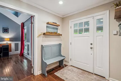 Entry Way - 5149 Cedarlea Dr, West River, MD 20778 photo 1 of 8