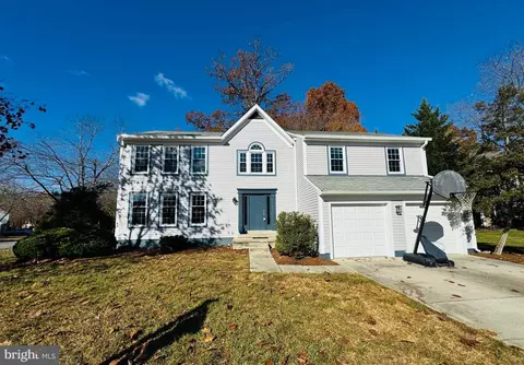 2 Hampton Ct, Annapolis, MD 21403
