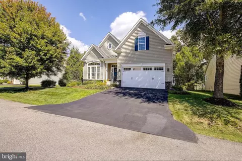 407 Helmsman Way, Severna Park, MD 21146