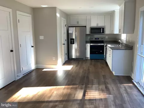 7862 Outing Ave, Pasadena, MD 21122 photo 5
