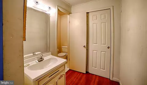 Entry Way - 49 Slama Rd, Edgewater, MD 21037 photo 3 of 3