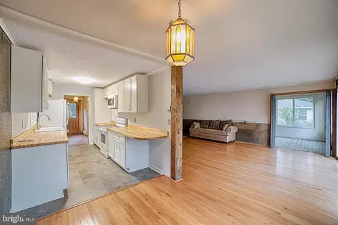 Other - 49 Slama Rd, Edgewater, MD 21037 photo 2 of 19
