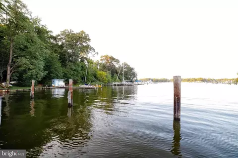 View/Area - 49 Slama Rd, Edgewater, MD 21037 photo 2 of 8